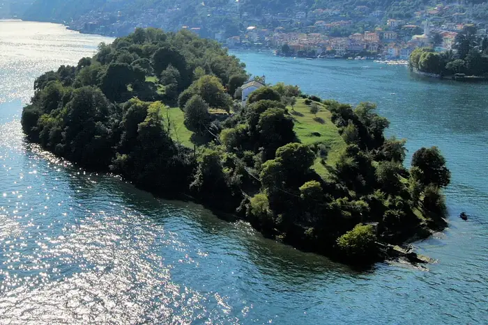 L’Isola Comacina e i paesi della riva occidentale del lago